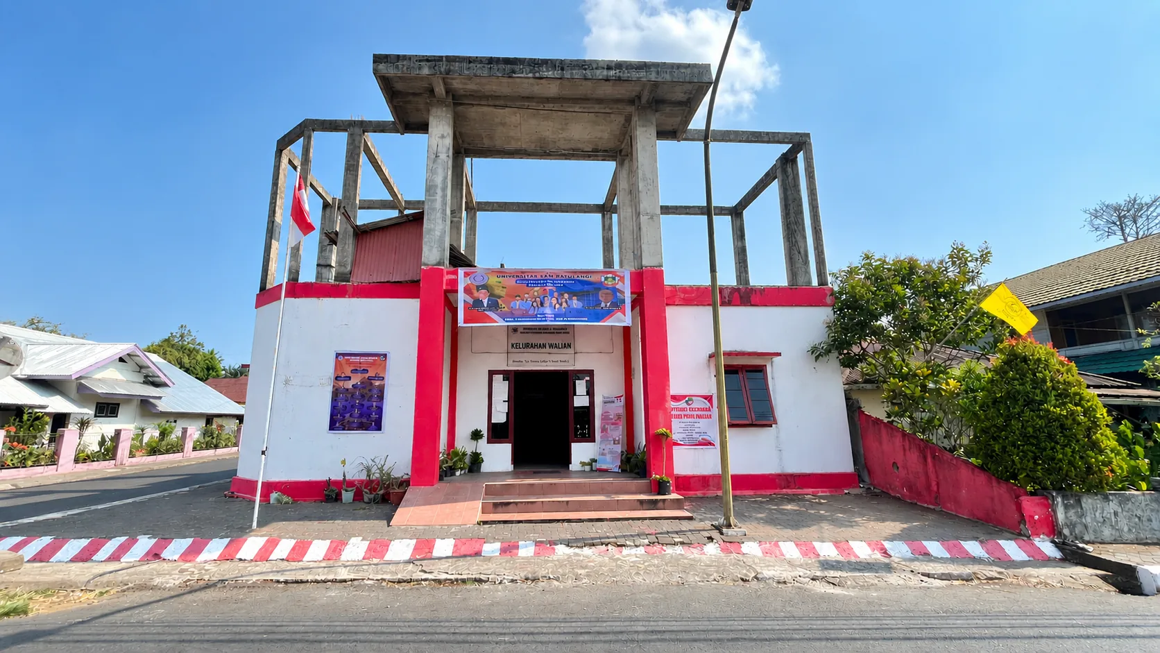Kantor Kelurahan Walian